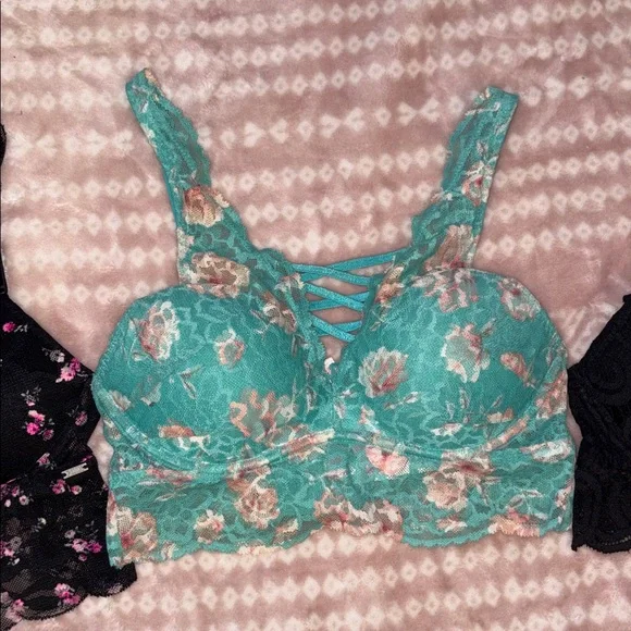 Victoria's Secret Floral and Lace Bra Set - Black, Teal, Black - Picture 4 of 10